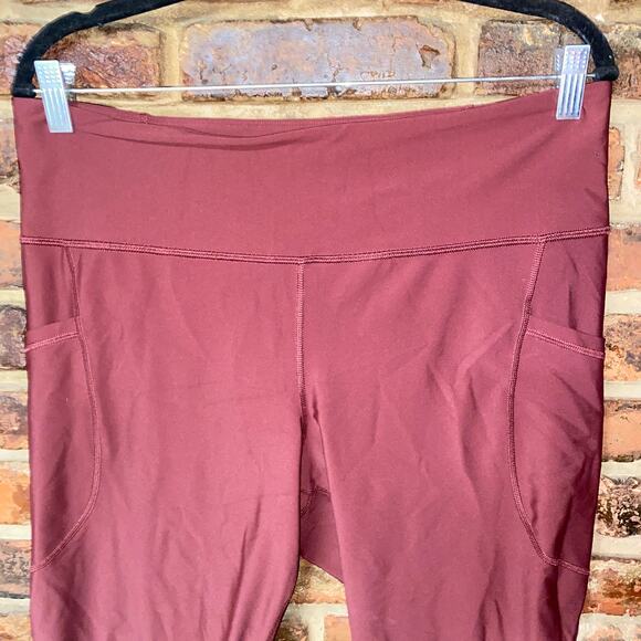 Old Navy Maroon Red High Waisted PowerSoft 7/8 Pocket Leggings Women's Size XL - Picture 2 of 7